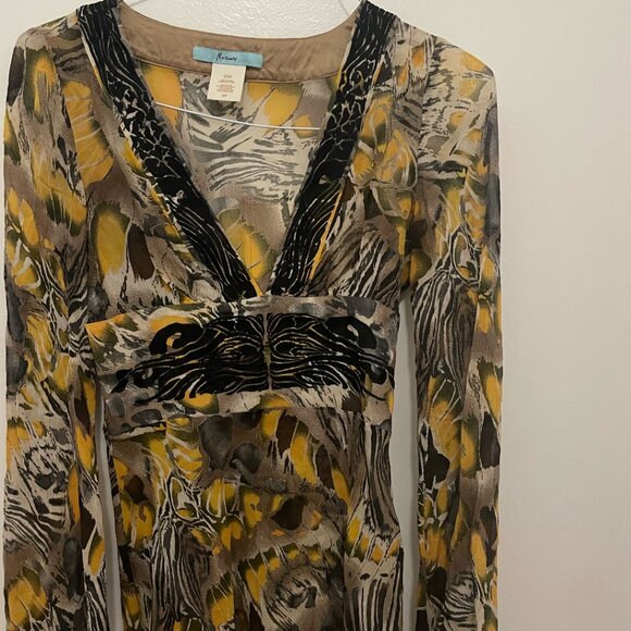Marciano Silk Yellow and Black Top Size Small - Picture 4 of 4